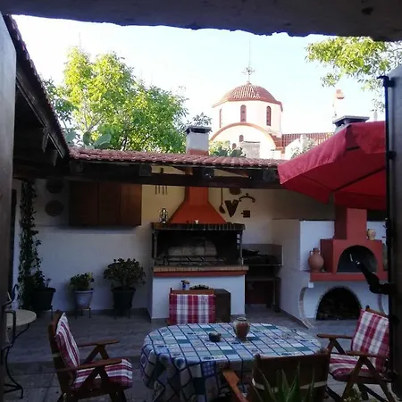 Kyriaki's Traditional House * Epano Vathia