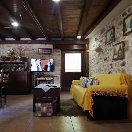 Kyriaki's Traditional House *